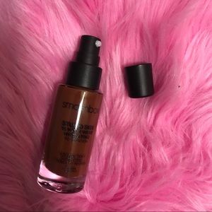 BRAND NEW SMASHBOX FOUNDATION